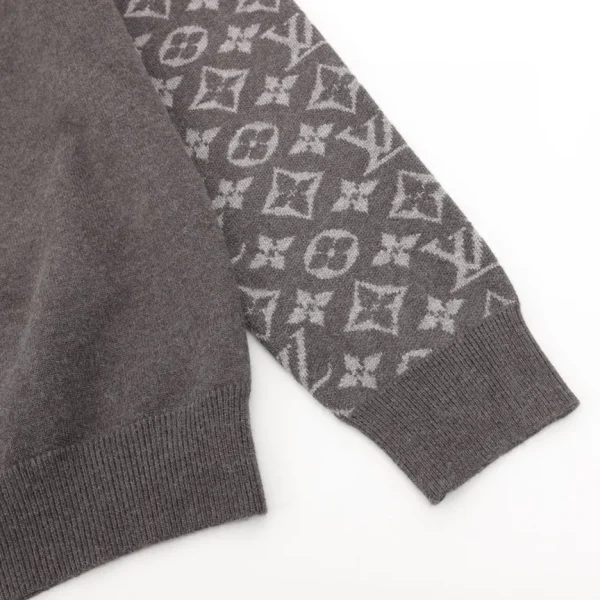 New Collection Sweatshirt / - 30057 - Image 7