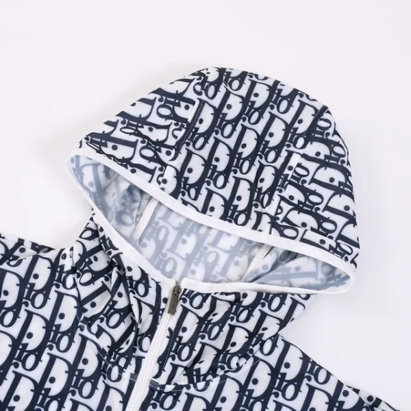 New Collection Sweater / – 70020 - Image 6