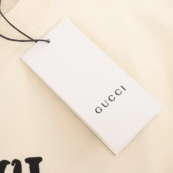 New Collection T-Shirt / - 10018 - Image 7