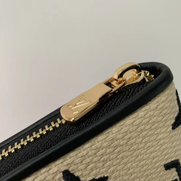 New Collection Bags / - 10015 - Image 7