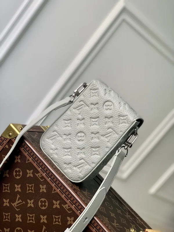 New Collection Bags / - 10063 - Image 7