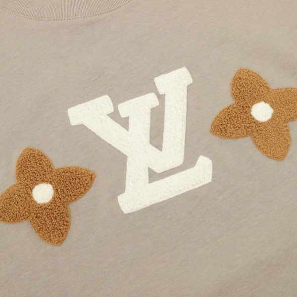 New Collection T-Shirt / - 20030 - Image 7