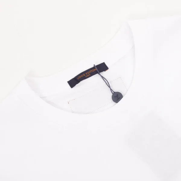 New Collection T-Shirt / - 20046 - Image 8