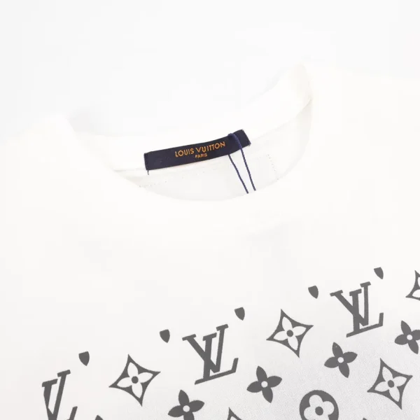 New Collection T-Shirt / - 20057 - Image 8