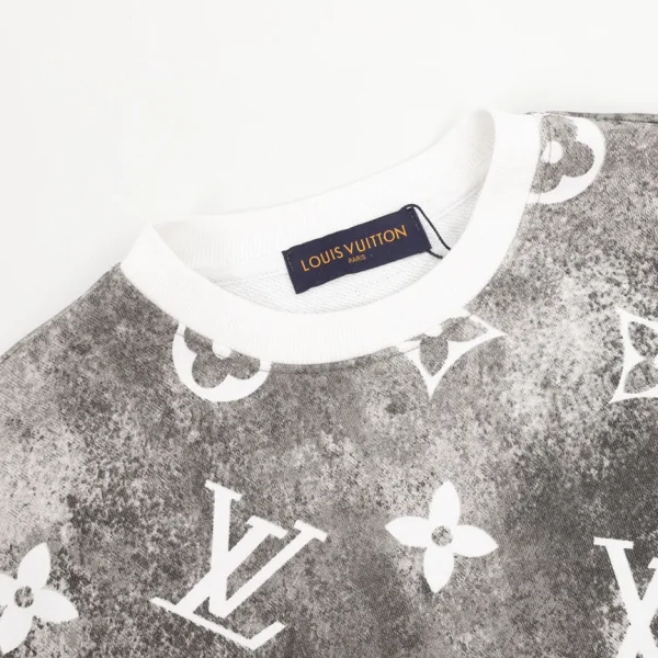New Collection Sweatshirt / - 30014 - Image 8