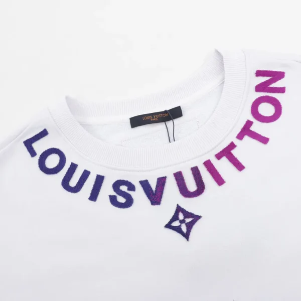 New Collection Sweatshirt / - 30022 - Image 8