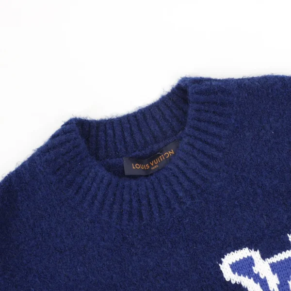 New Collection Sweatshirt / - 30055 - Image 8