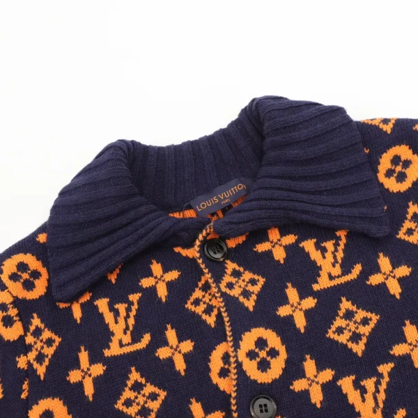 New Collection Sweatshirt / - 30056 - Image 8