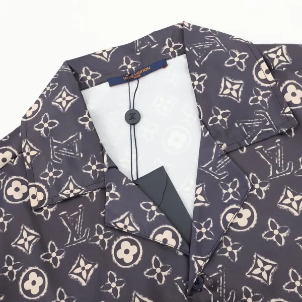 New Collection Shirt / - 40002 - Image 8