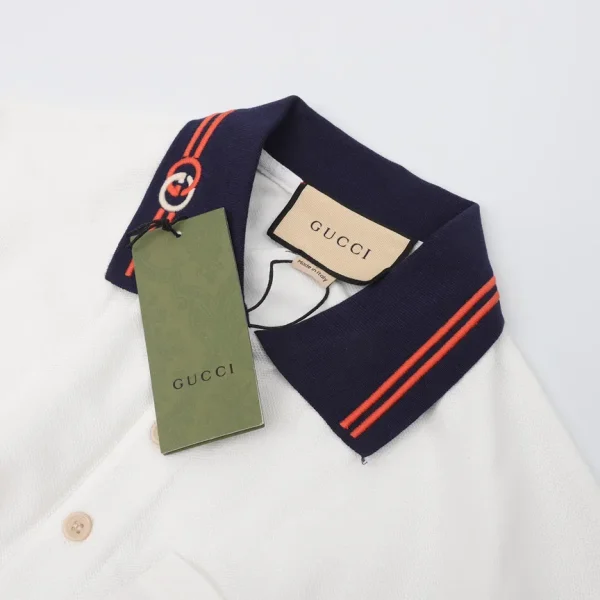 New Collection T-Shirt / - 10049 - Image 8