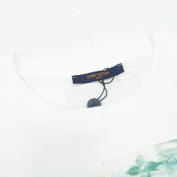 New Collection T-Shirt / - 20013 - Image 8