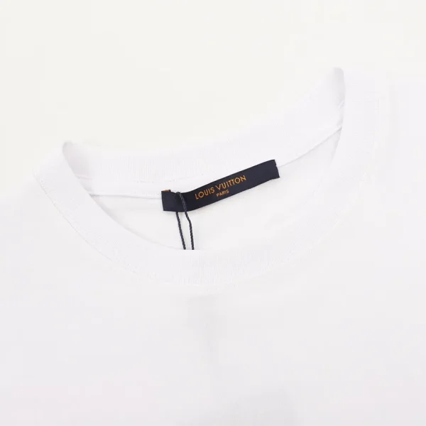 New Collection T-Shirt / - 20017 - Image 8