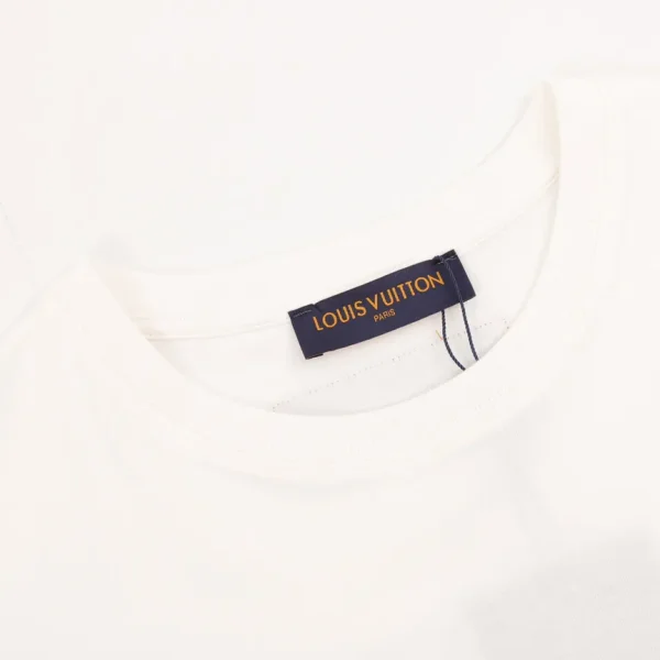 New Collection T-Shirt / - 20023 - Image 8