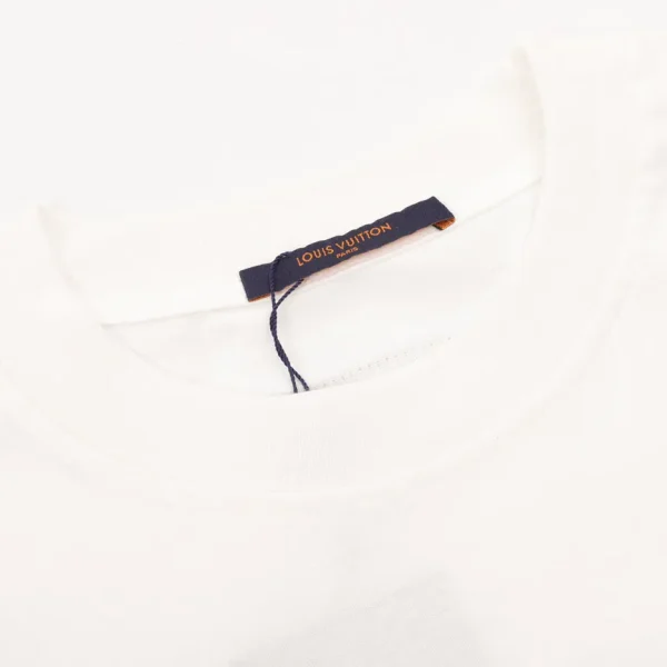 New Collection T-Shirt / - 20025 - Image 8