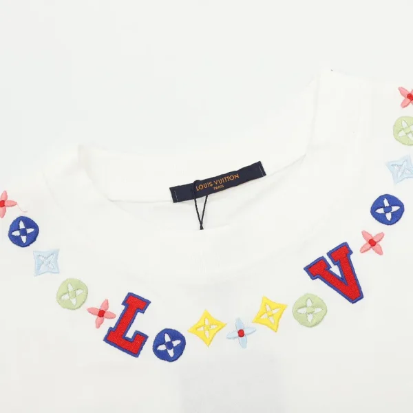 New Collection T-Shirt / - 20026 - Image 8
