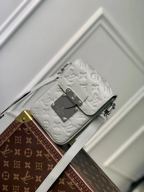 New Collection Bags / - 10063 - Image 8