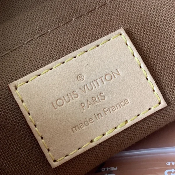 New Collection Bags / - 10069 - Image 8