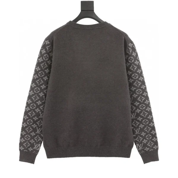 New Collection Sweatshirt / - 30057 - Image 9