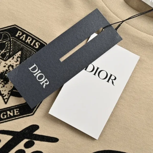 New Collection T-Shirts  / - 10004 - Image 8