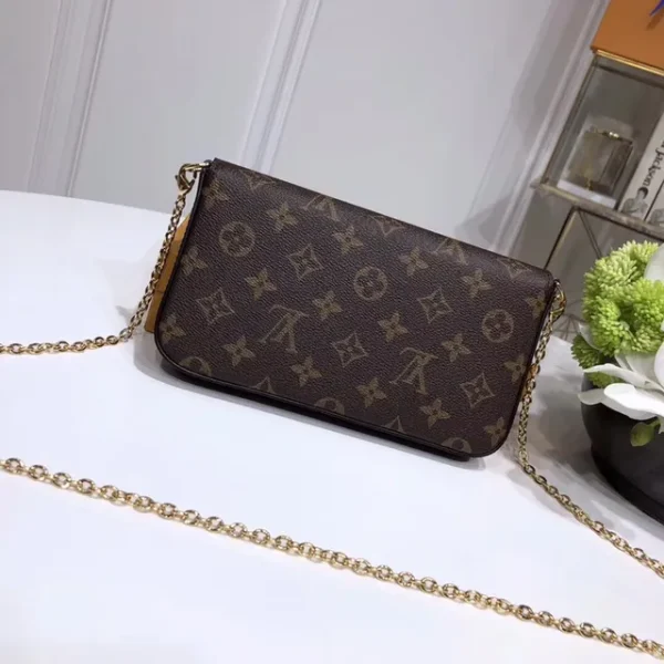 New Collection Bags / - 10035 - Image 9
