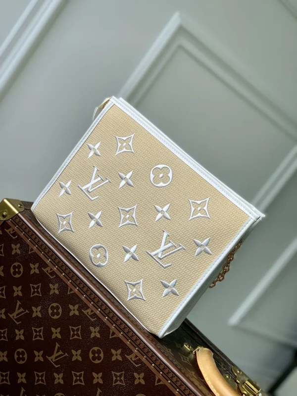 New Collection Bags / - 10042 - Image 9
