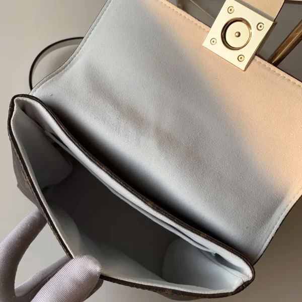 New Collection Bags / - 10049 - Image 9