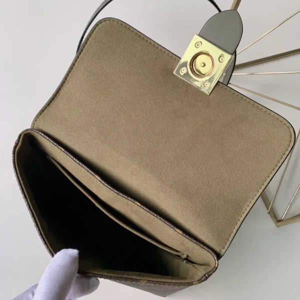 New Collection Bags / - 10050 - Image 9