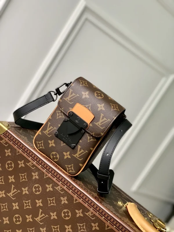 New Collection Bags / - 10052 - Image 9