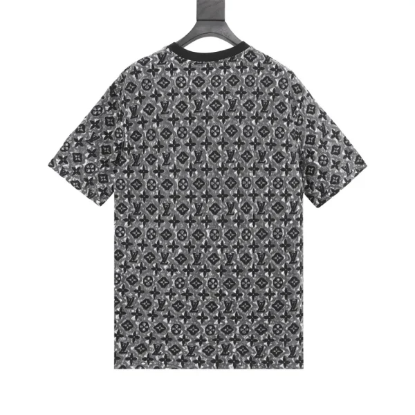 New Collection T-Shirt / - 20042 - Image 9