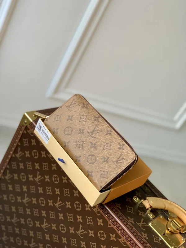 New Collection Bags / - 10008