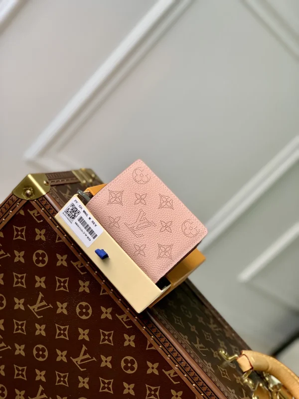 New Collection Bags / - 10010 - Image 10