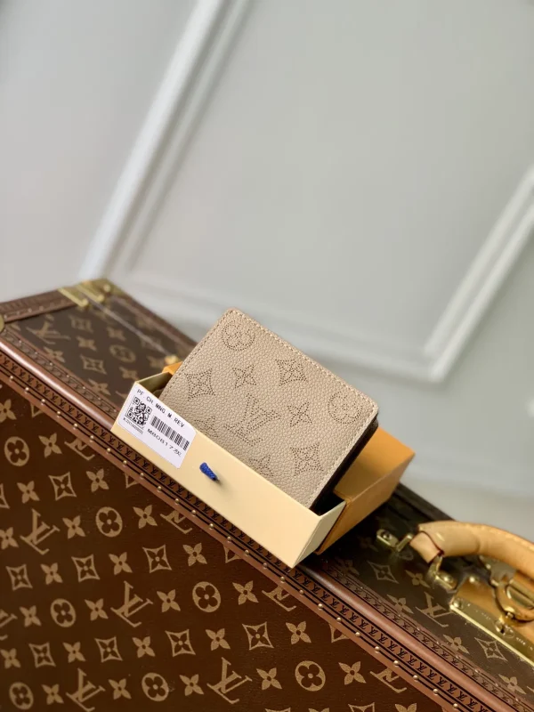 New Collection Bags / - 10012 - Image 10