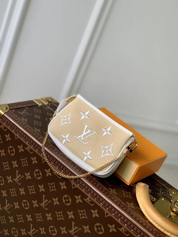 New Collection Bags / - 10025 - Image 10