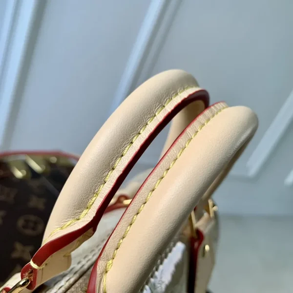 New Collection Bags / - 10067 - Image 10
