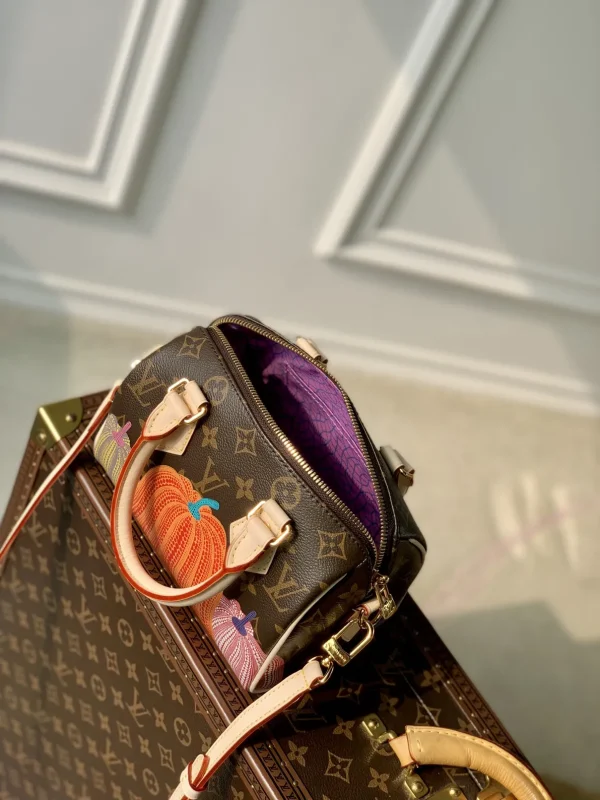 New Collection Bags / – 10230 - Image 10