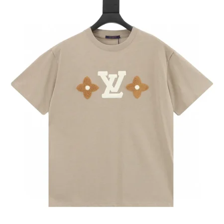 New Collection T-Shirt / - 20030