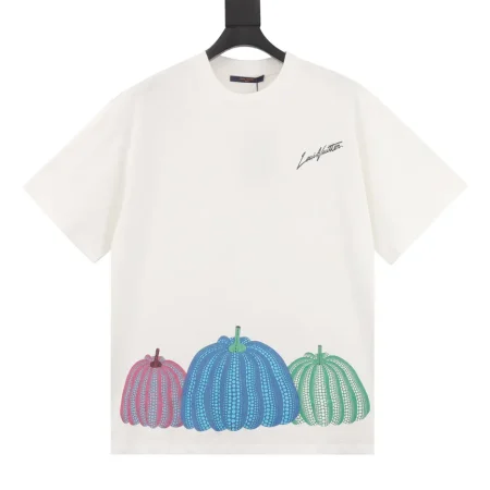 New Collection T-Shirt / - 20040