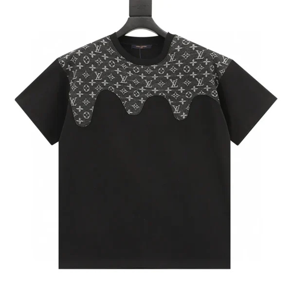 New Collection T-Shirt / - 20070