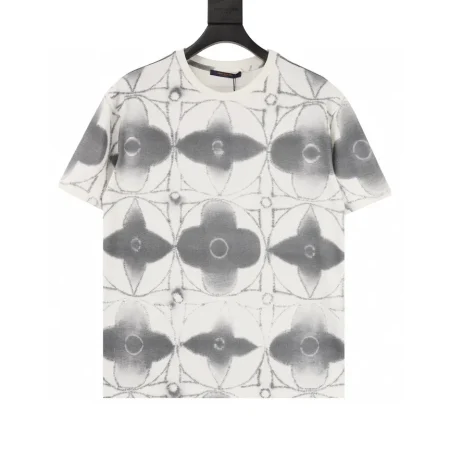 New Collection T-Shirt / - 20074