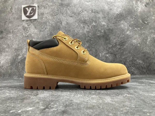 New Collection Shoes / – 90110