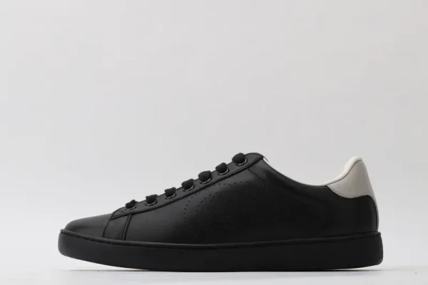 New Collection Shoes / – 90123