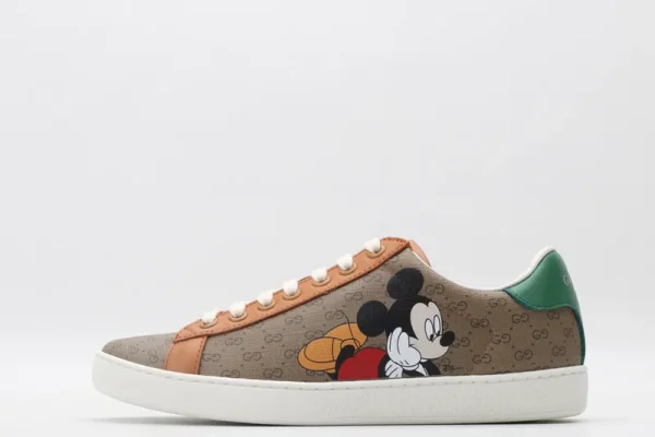 New Collection Shoes / – 90119